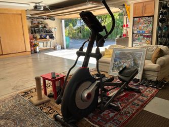 Schwinn Elliptical. Machine Like New
