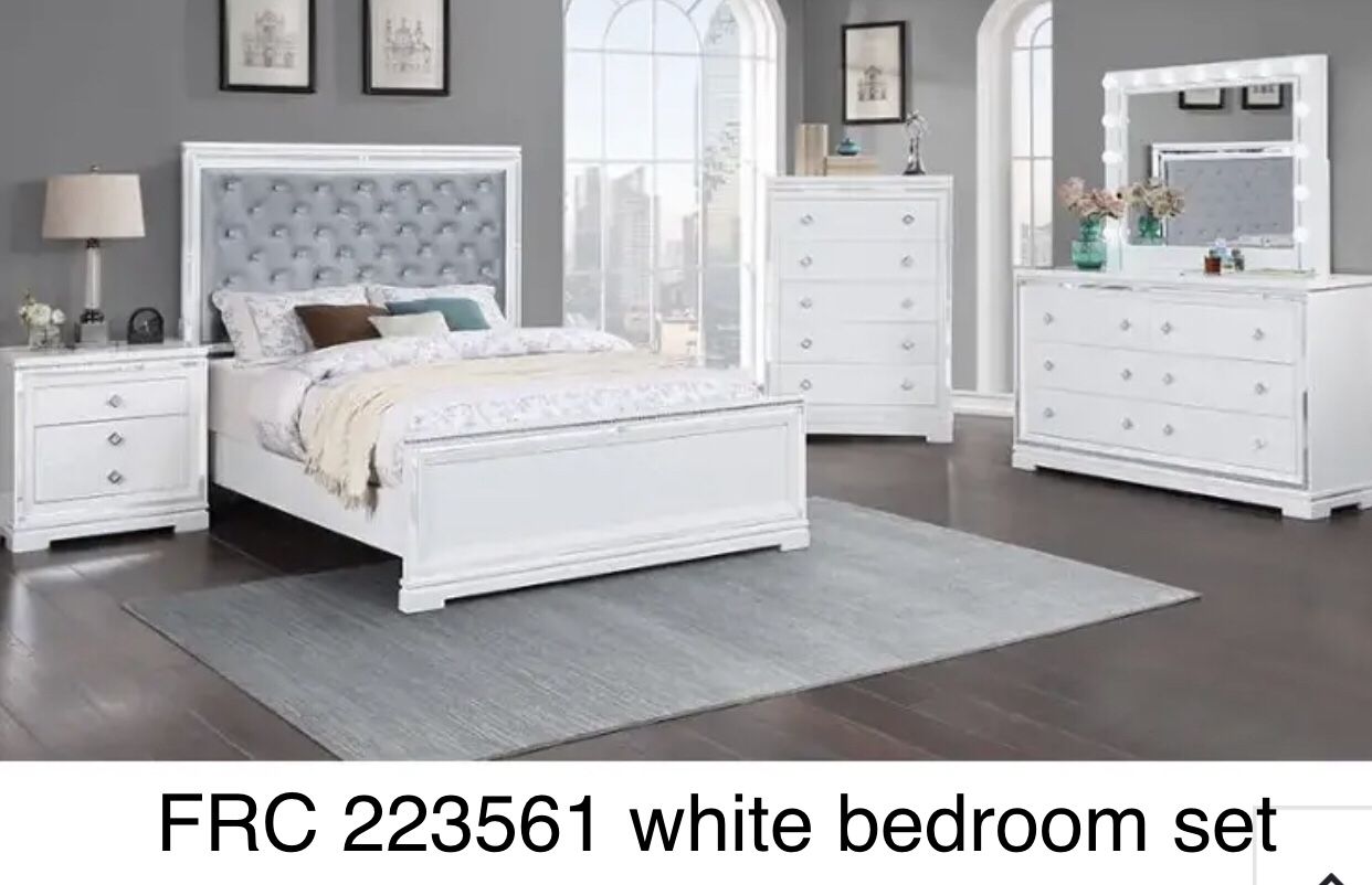 New White Queen Bedroom 4pc Set We Finance $39 Initial Payment 