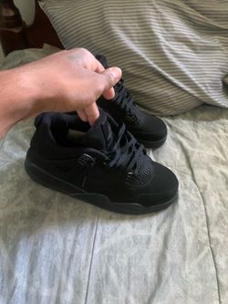 Black cat 4s