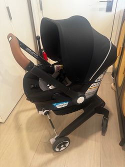 Evenflo Shyft DualRide Infant Car Seat Stroller Combo
