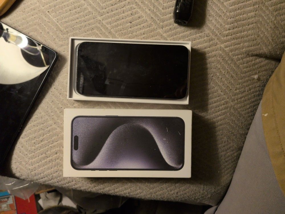 I Phone 15 Pro Max , 256gb, Blue Titanium , Unlocked