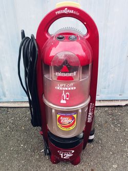 Bissell Lift-off Bagless Vacuum


