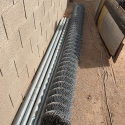 Fence 10 Feet High 100 Feet Long With 1012 Feet Poles