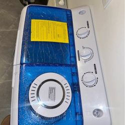 Washing Machine/dryer Almost New