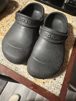 Crocs Boys Size 6 Men
