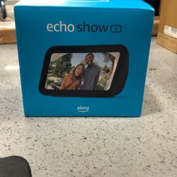 Amazon Echo Show 5 $79.99