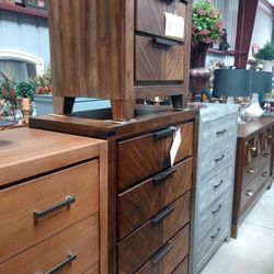 Dressers / Cajoneras