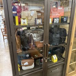 Handbags, Jewelry and Watches 
