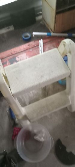 Foldable seat