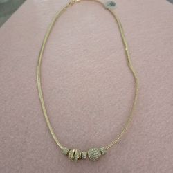 Choker chain, With 5 Charms 