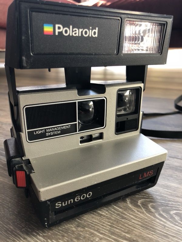 Vintage Polaroid Sun 600 LMS Instant Film Camera
