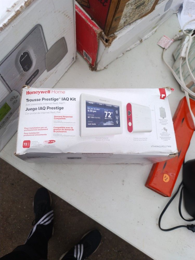 Honeywell Home I A Cute Kid With ReadyLink Internet Gateway