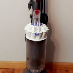 Dyson Slim Ball Upright Vacuum Cleaner