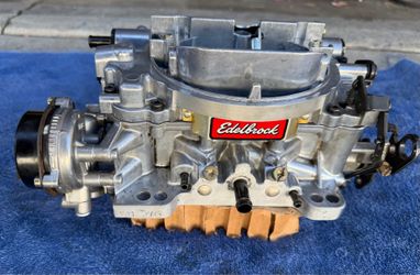 Edelbrock AVS carb 1813