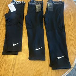 Boys Nike Tight Fit Capri Tights 