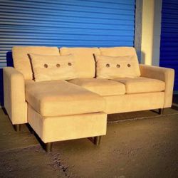 Light Beige Modern Sectional Sofa