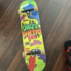 DGK SKATEBOARD WITH SPIT FIRE GRIP TAPE