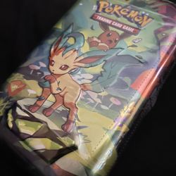 Leafeon / Pokémon / TCG / Scarlet & Violet Prismatic Evolutions / Mini Tin 