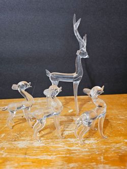 Glass deer family