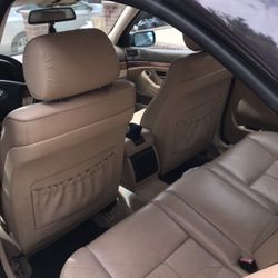 BMW 528 / 1997 Low Miles 