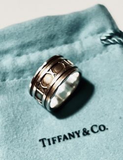 Tiffany & Co. Atlas Ring AUTHENTIC VINTAGE