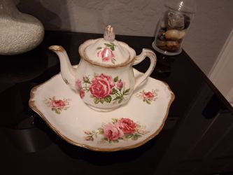 Orleans Rose teapot