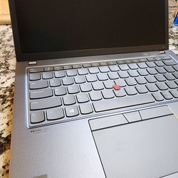 Lenovo ThinkPad X13 Gen 2 - Intel Core i5, 8GB RAM, 256GB SSD - Excellent Condition!
