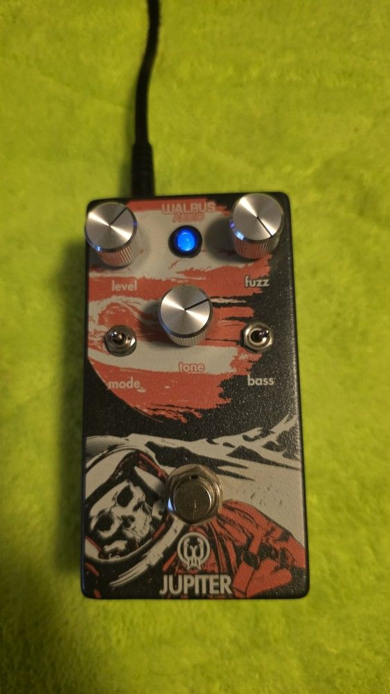 walrus audio jupiter v2