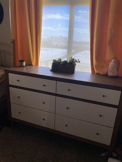 6 Drawer Bedroom Dresser