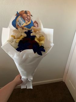 Costume pipe cleaner flowers