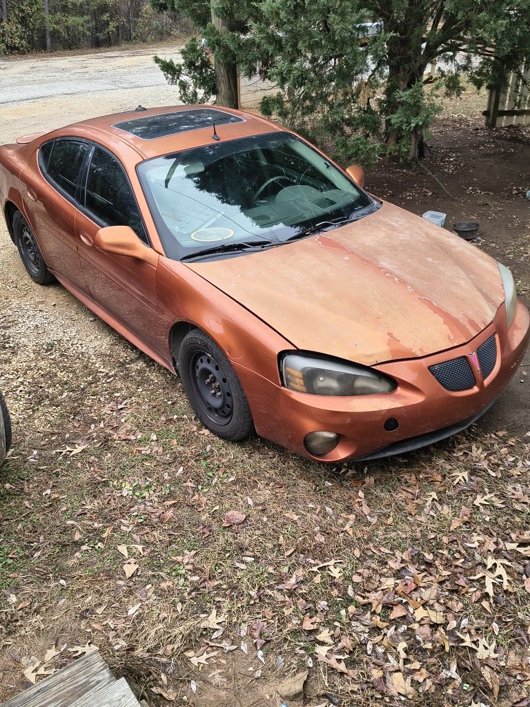 2004 Pontiac Grand Prix