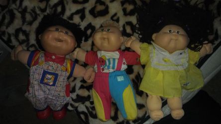 Vintage cabbage patch kids dolls
