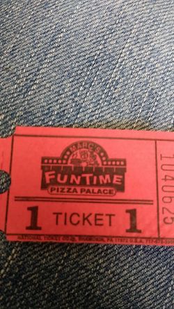 Stack of 100 Marcs fun time tickets!