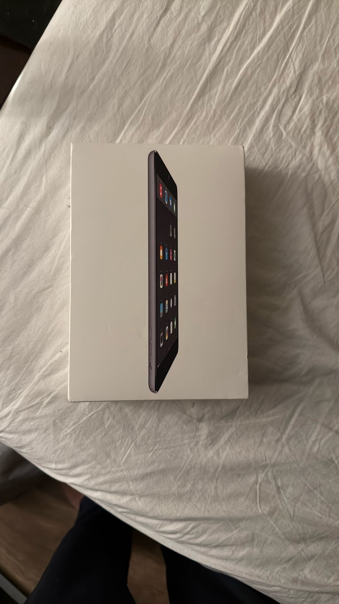 Ipad mini 2 (Box Only)
