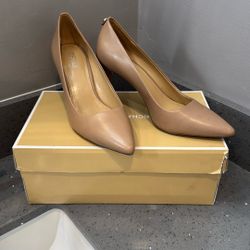 Michael Kors Pumps