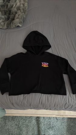 Girls Black Cropped Hoodie Kind Vibes Graphic