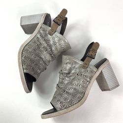 Naughty Monkey Nyxx sling back sandals heels women's size 7 tan silver laser cut