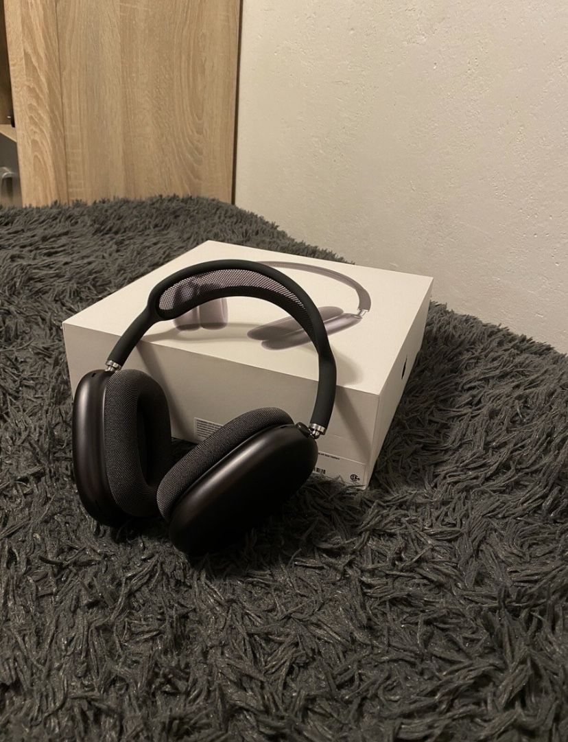 AirPods Max Black
