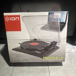 Vintage Turntable And Converter 