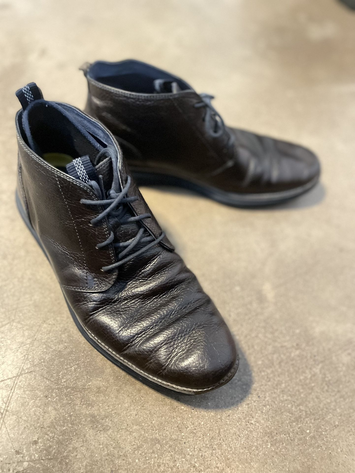 8.5m Mid Boot Dark Brown- Cole Haan Grand.OS Chukka for Sale in Phoenix ...