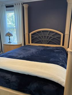 Thomasville Queen Bed & Armoire-Stone Terrace Collection