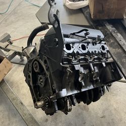 Chevy 4.6 Engine 6 Cylinder 