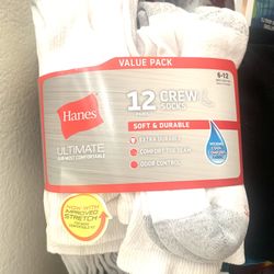 12 PACK OF HANES MENS SOCKS / SIZE 6-12 / BRAND NEW 