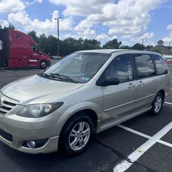 2004 Mazda MPV