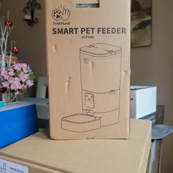 Smart Pet Feeder