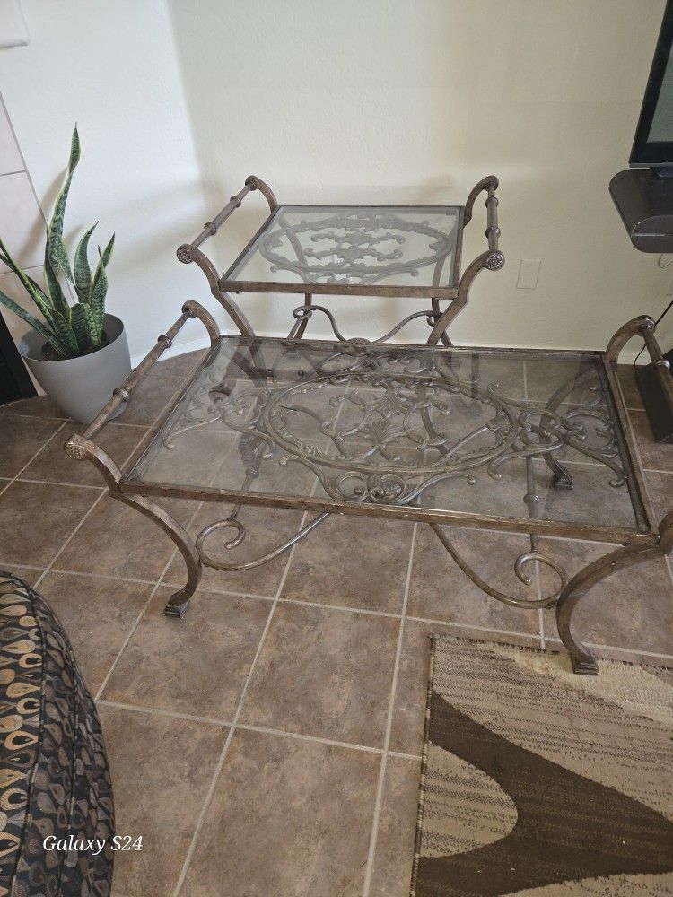 COFFEE AND END TABLE