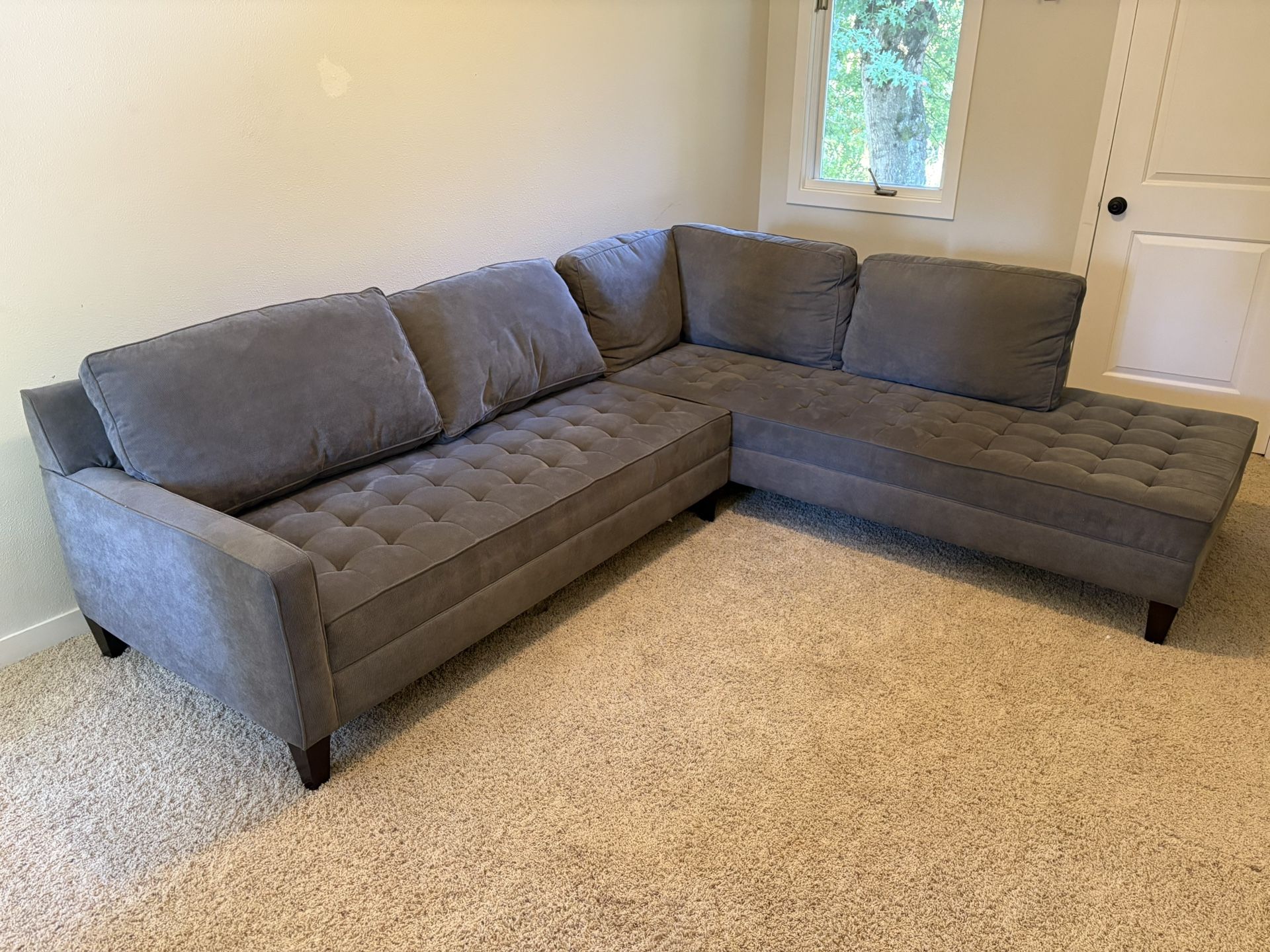 L-shaped Sectional Couch