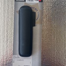Expandable Baton Holder