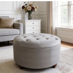 30-Inch Round Velent Storage Ottoman Coffee Table Upholstered Ottoman Table for Living Room Soft Tufted Circle Boucle Ottoman with Lift-Off Lid(Dove G