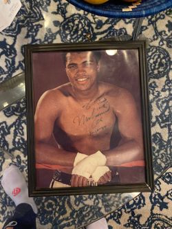 muhammad ali signed picture
